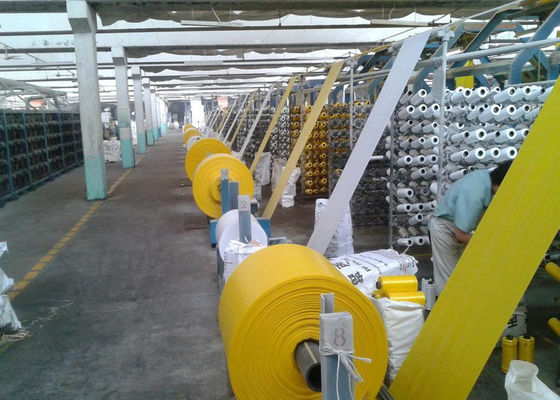 Tubular PP Woven Fabric Roll Moisture Proof For Polypropylene Packaging Bags