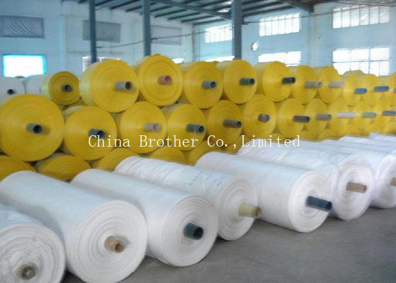 Durable Woven Polypropylene Roll , Red Waterproof Polypropylene Fabric Rolls