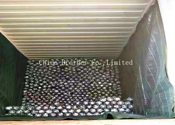 Black Garden Weed Control Fabric For Maintain Temperature To Benefit Healthy Growth Weed Control