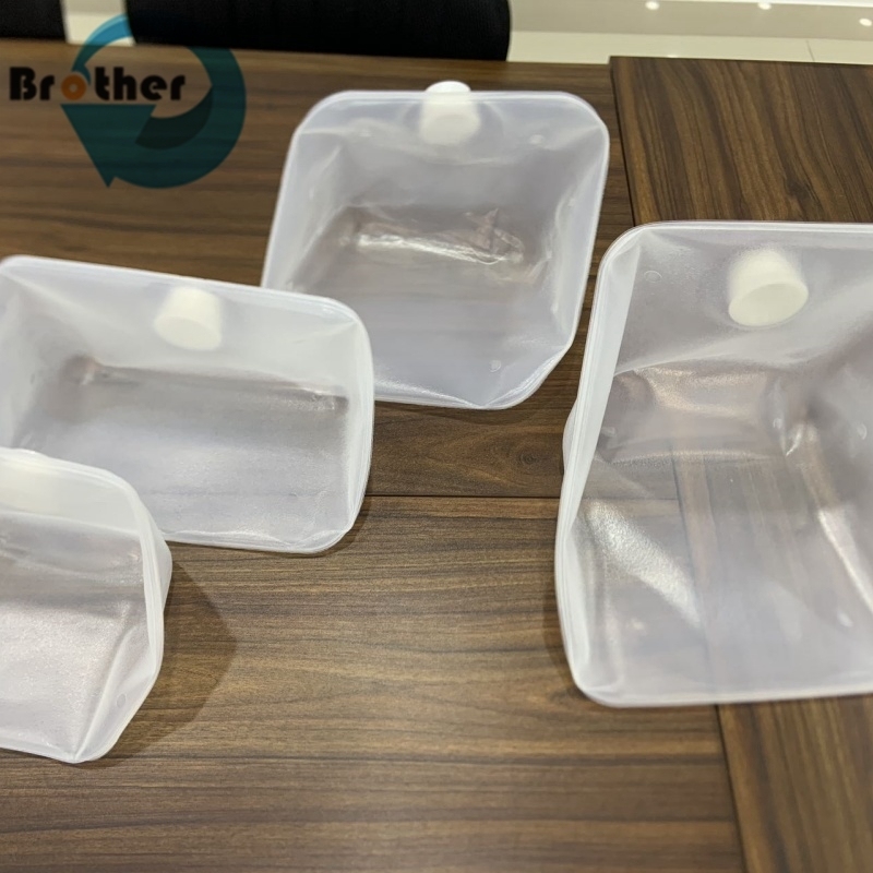 Plastic Soft Bucket Cubitainer Bag in Box Cheap Price Good Seal No Leak 10L 20L Without Handle Foldable Jerry Can with Holes